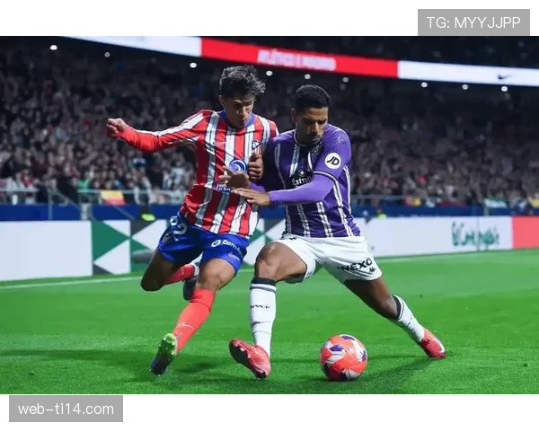 社论：欧冠席位争夺白热化，西甲“第三极”的崛起与悬念